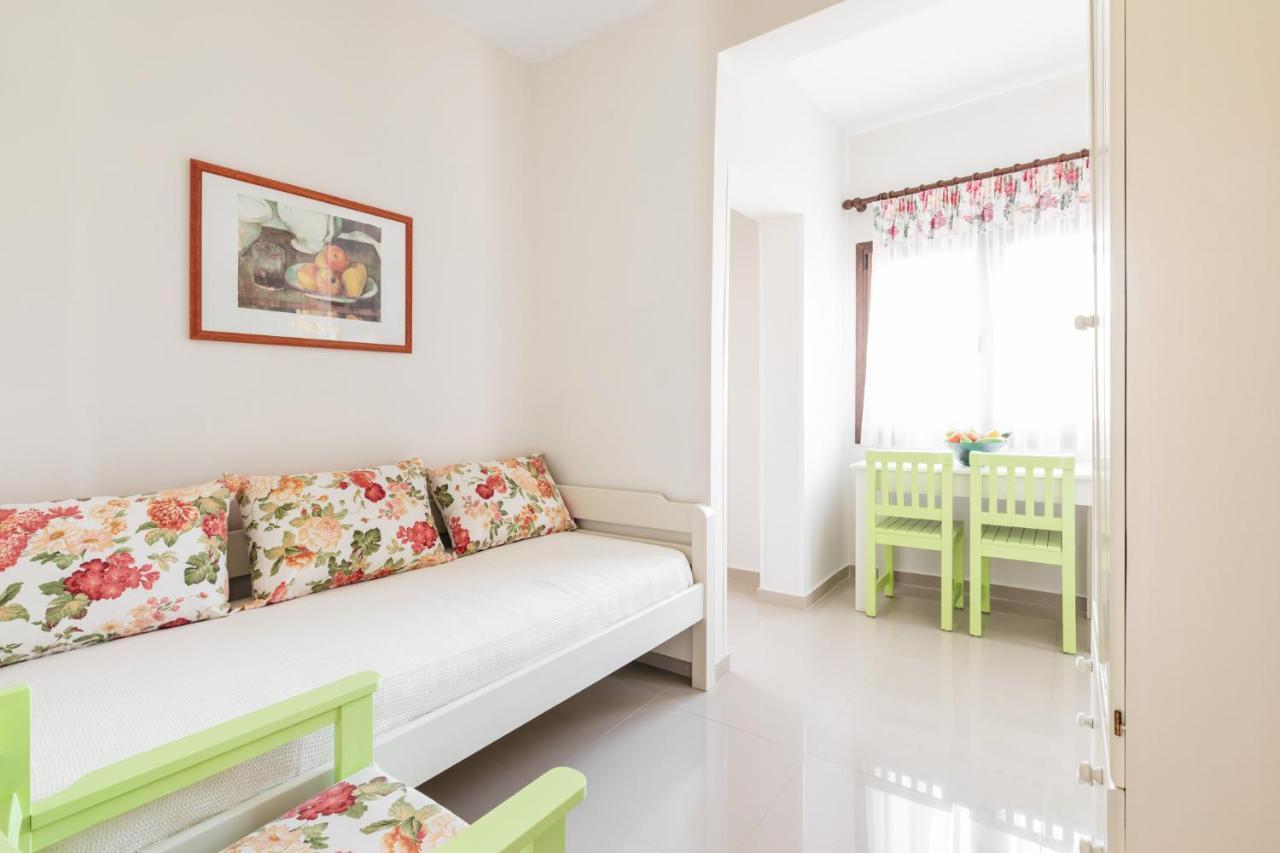 Theoxenia Apartments Ormos Panagias Bagian luar foto