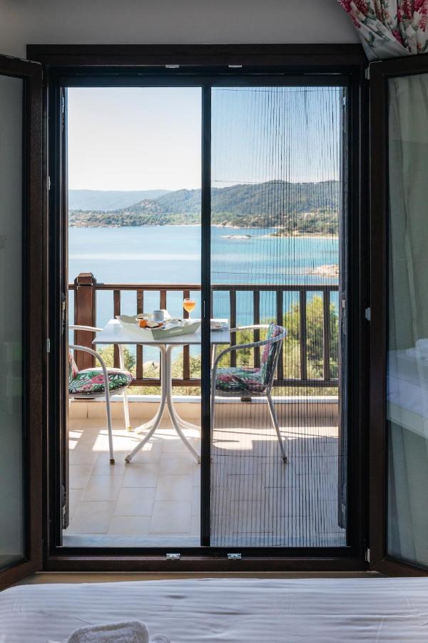 Theoxenia Apartments Ormos Panagias Bagian luar foto